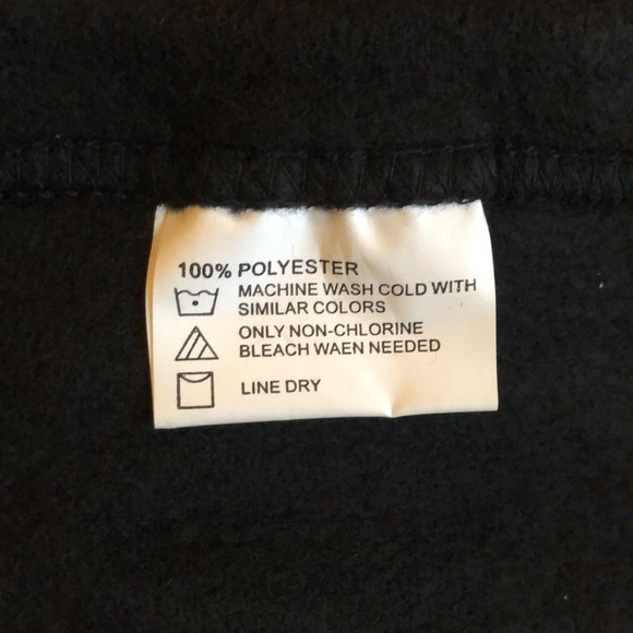 WPIX 11 Mr. G Weather "It's a Huddle Cuddle Kind of Night" Fleece Snuggie - Picture 2 of 4